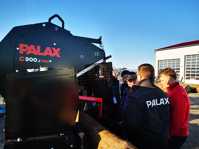 Palax C900.2 firewood processor at an event