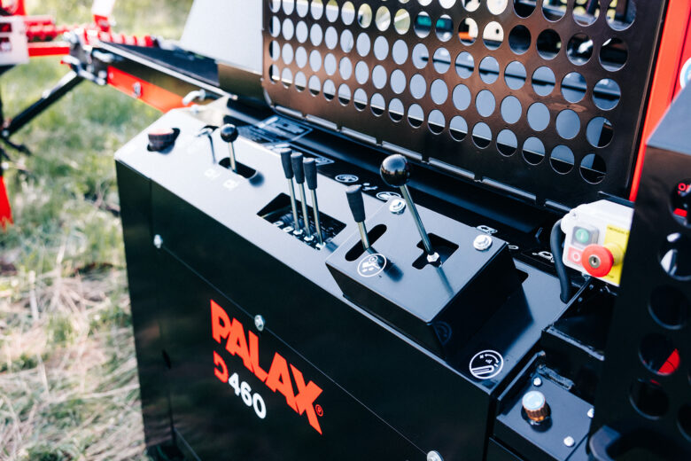 Palax D460 firewood processor's control panel.