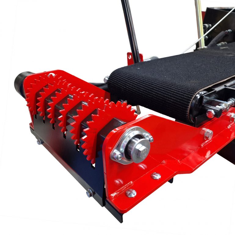 Additional infeed roller for Palax C1000, C900 and KS 45S firewood processors.